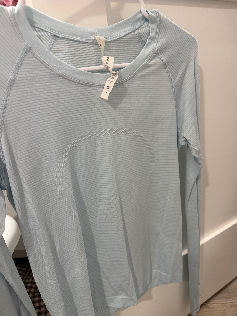 Lululemon Swiftly Tech Size 6